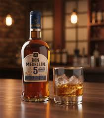 RON MEDELLIN 5 AÑOS