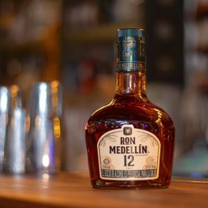 RON MEDELLIN 12 AÑOS